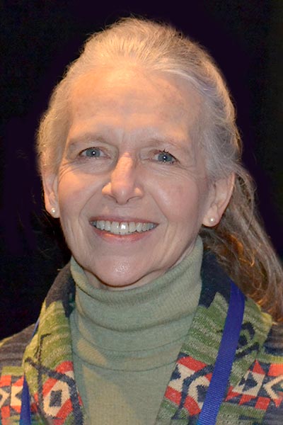 Leslie Laing, PhD, BSc, Bed, MSc, DDS, FRCD(C), FAP